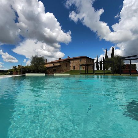 Villa Il Castagno Wine & Resort سيينا المظهر الخارجي الصورة