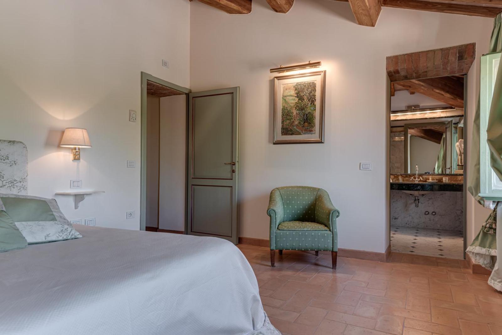 Villa Il Castagno Wine & Resort سيينا المظهر الخارجي الصورة