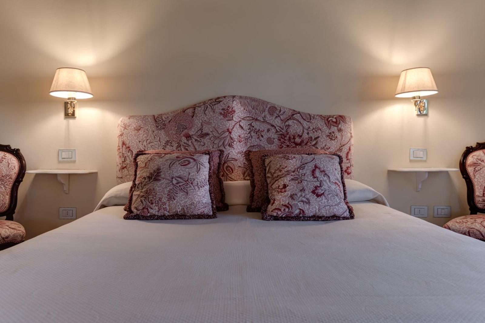 Villa Il Castagno Wine & Resort سيينا المظهر الخارجي الصورة