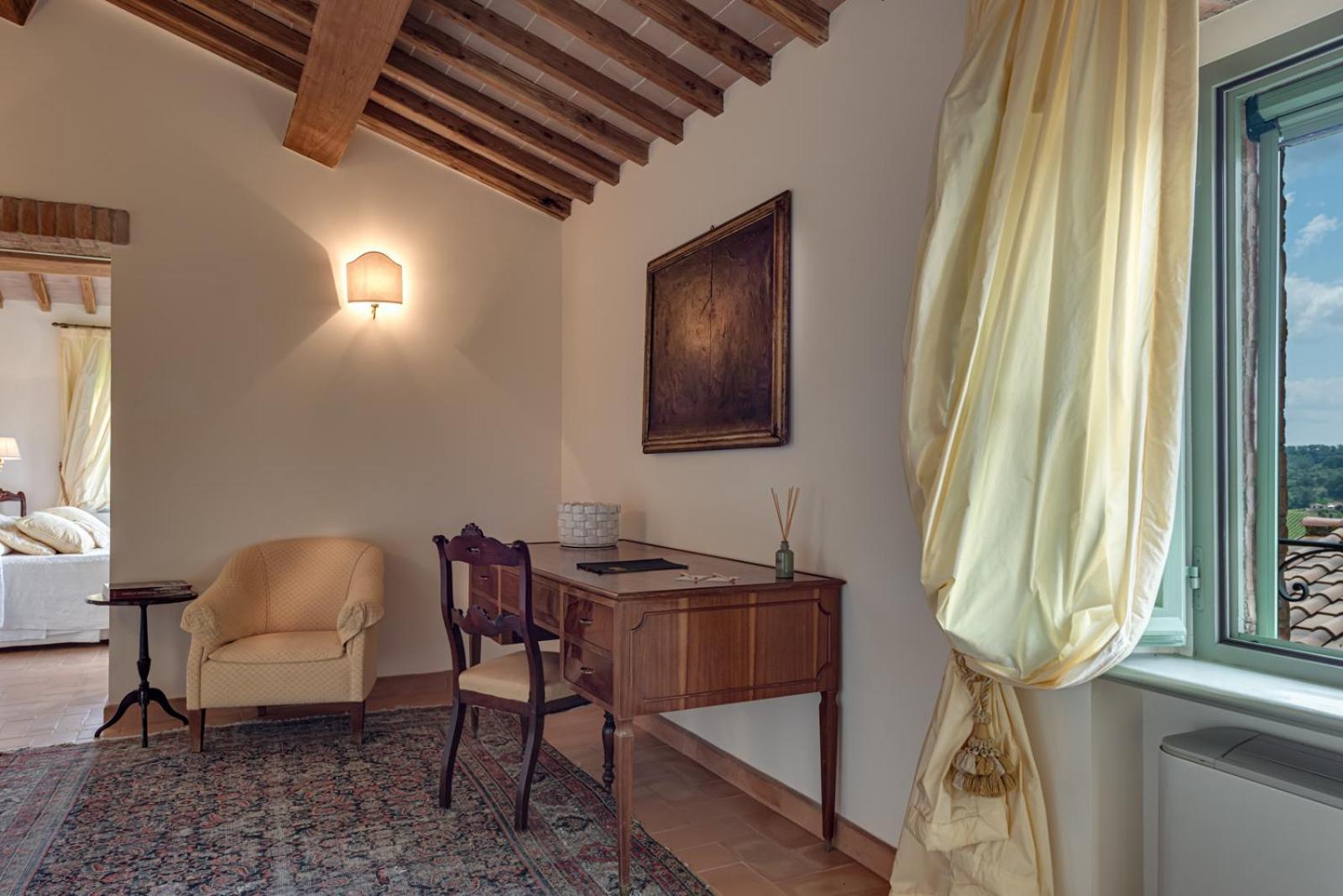 Villa Il Castagno Wine & Resort سيينا المظهر الخارجي الصورة