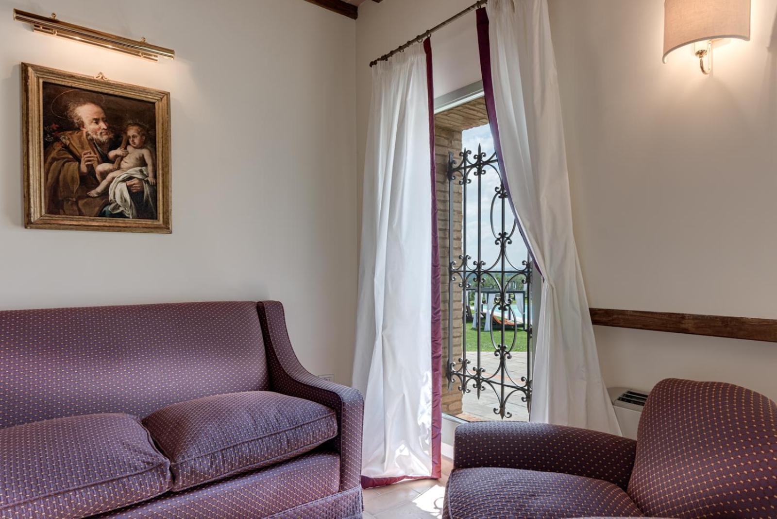Villa Il Castagno Wine & Resort سيينا المظهر الخارجي الصورة